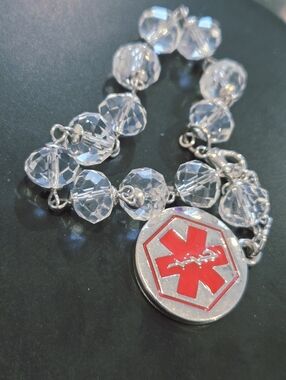 Medical Alert Crystal Beaded Bracelet with Red Emblem 7" With 1" Ext